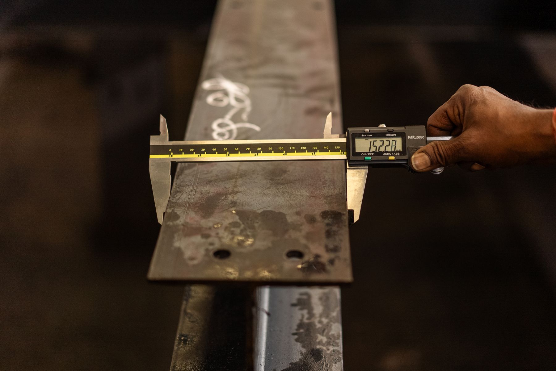 First-piece inspection during production launch